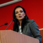 Tepić: Srbija nastavlja politiku izolacije od Europe